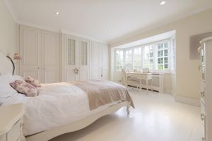 Photo 8- click for photo gallery